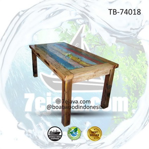 recycledboat dining table 2