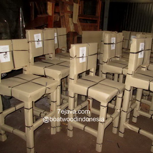 packing furniture boatwood