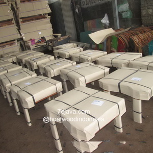 packing furniture boatwood