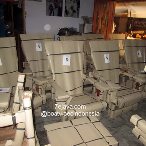 packing furniture boatwood