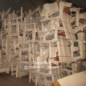 packing furniture boatwood