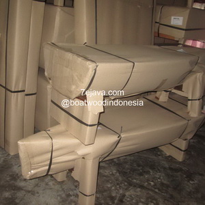 Packing Boat Furniture